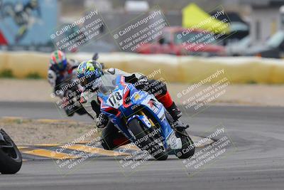 media/Jan-15-2023-SoCal Trackdays (Sun) [[c1237a034a]]/Turn 2 Set 2 (1155am)/